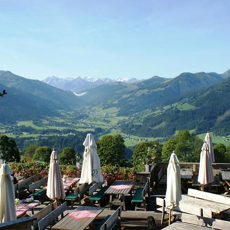 Rosis Sonnbergstuben Kitzbühel Exterior foto
